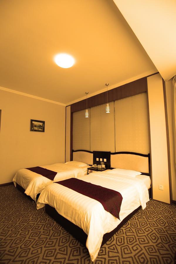 Huashan Jinsui Hotel Huayin Exterior foto